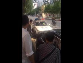 近期恋情爆料新闻报道视频,甜蜜瞬间引网友热议 第1张 近期恋情爆料新闻报道视频,甜蜜瞬间引网友热议 第1张